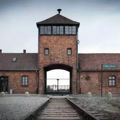 EST ENSEMBLE_STUDIO DUPARK